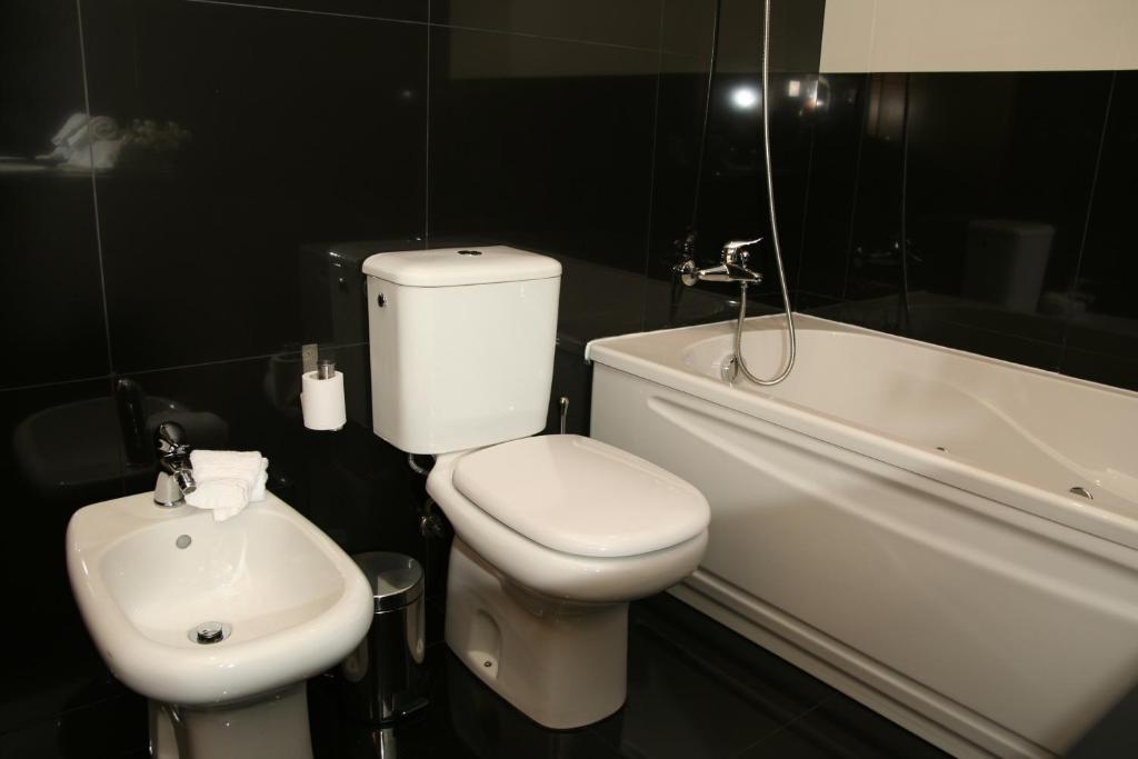 Santo Thyrso Hotel ซานโตชีร์โซ ภายนอก รูปภาพ