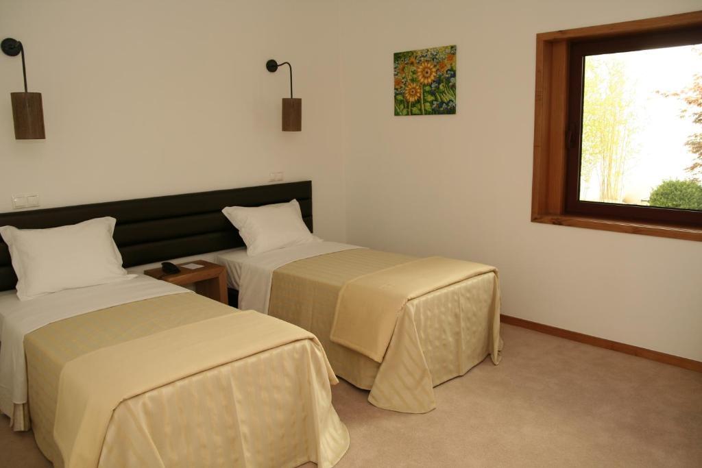 Santo Thyrso Hotel ซานโตชีร์โซ ภายนอก รูปภาพ
